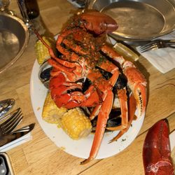 Jack's Surf & Turf - Seafood & Steak - Crab/Lobster mix pot