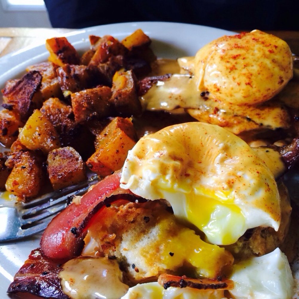 Cenote - Eggs Benedict - Coffee & Tea Near Me - Austin, Texas
