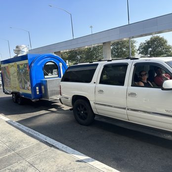Miguel’s Salsa - Lisa dropping off our food at departures at the Fresno airport - Mexican Near Me - Clovis, California