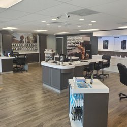 Verizon Authorized Retailer, TCC