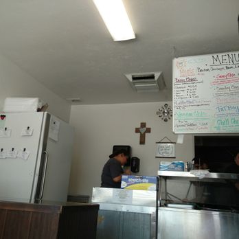 Chicas - I heard this place makes really good breakfast burritos! I can't wait to try it! - Breakfast & Brunch Near Me - Lemoore, California