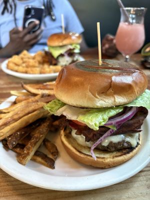 Beveridge Place Pub by null