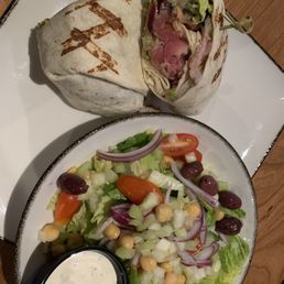 Grilled Ahi Tuna Wrap