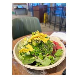 Hawaii Poke - Poke bowl with salad base
