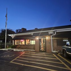 N and T's Restaurant