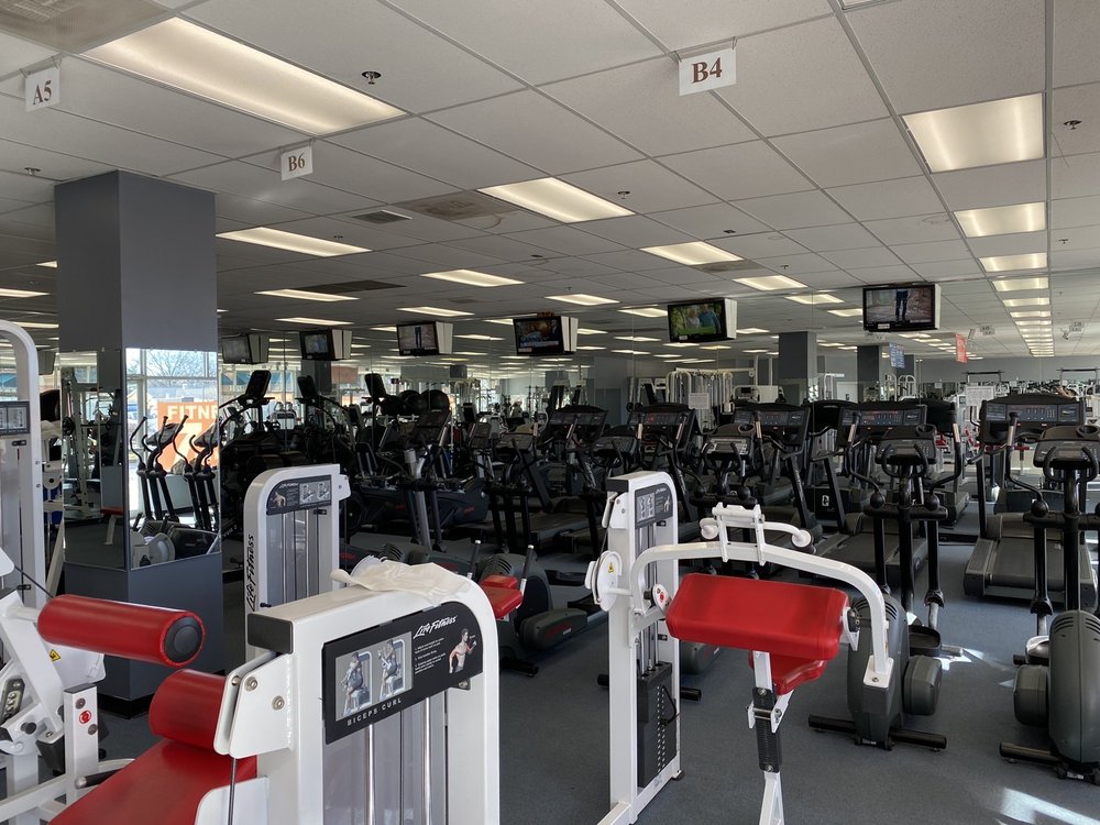 LIVING FIT CLUB 19 Photos 7714 Ritchie Hwy, Glen Burnie, Maryland