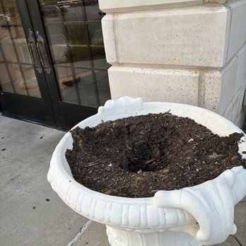 Bravo! Italian Kitchen - Exterior urn planter - Italian Near Me - West Des Moines, Iowa Bravo! Italian Kitchen - Exterior urn planter - Italian Near Me - West Des Moines, Iowa