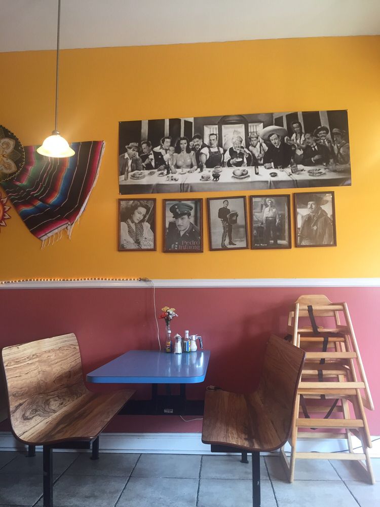 Nataly's Mexican Cuisine And Bakery