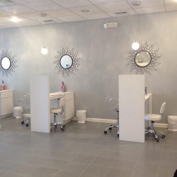 Polish’d Blowdry Studio - Mani stations with cute sunburst mirrors! - Hair Salons Near Me - Elkridge, Maryland