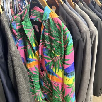 Out of the Closet - Thrift Stores Near Me - Dallas, Texas Out of the Closet - Thrift Stores Near Me - Dallas, Texas