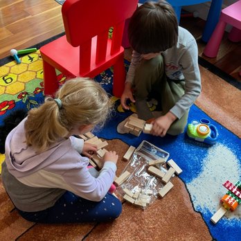 Daycare Bumblebee - Logical play - Child Care & Day Care Near Me - San Francisco, California
