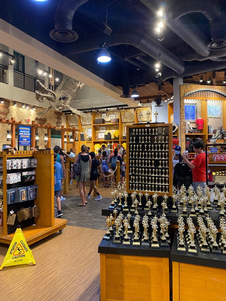 Islands of Adventure Trading Company, Orlando Roadtrippers