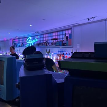 Replay at Pose Lounge - Dance Clubs Near Me - National Harbor, Maryland Replay at Pose Lounge - Dance Clubs Near Me - National Harbor, Maryland