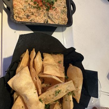 EaTo - Spinach bacon dip - Pizza Near Me - Minneapolis, Minnesota
