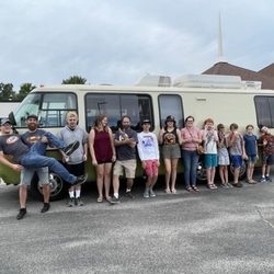 Creekside Community Church - Youth Group