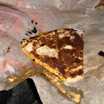 Taco Bell - Chicken Quesadilla - Fast Food Near Me - Rochester, New York Taco Bell - Chicken Quesadilla - Fast Food Near Me - Rochester, New York