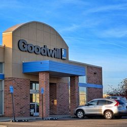 Goodwill - Front entrance with handicap parking in front