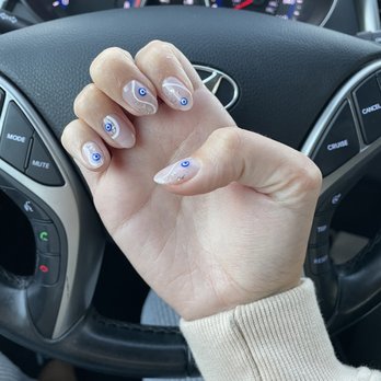 Coco Luxe Nails - Eyelash Service Near Me - Santa Monica, California Coco Luxe Nails - Eyelash Service Near Me - Santa Monica, California