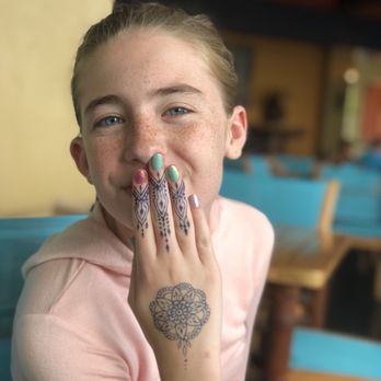 Lahaina Henna - Great time and excellent work for my girls!!!! Love it. The henna still stays on!!! - Henna Artists Near Me - Lahaina, Hawaii Lahaina Henna - Great time and excellent work for my girls!!!! Love it. The henna still stays on!!! - Henna Artists Near Me - Lahaina, Hawaii