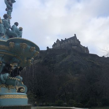 Edinburgh Castle - Landmarks & Historical Buildings Near Me - Edinburgh, EDH