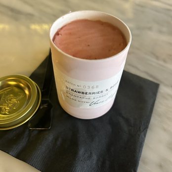Aubi & Ramsa - Strawberries and rosé - Ice Cream & Frozen Yogurt Near Me - New York, New York Aubi & Ramsa - Strawberries and rosé - Ice Cream & Frozen Yogurt Near Me - New York, New York
