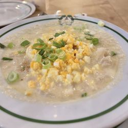 Schlenkerla - Creamed cauliflower with breadcrumb butter and chopped egg (Polish style), served with boiled potatoes on the side.