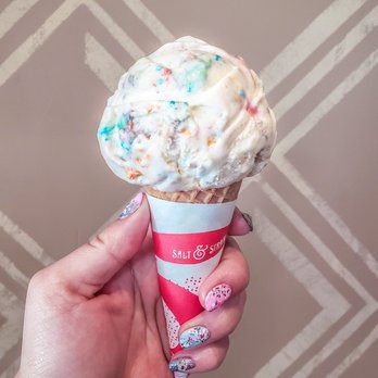 Salt & Straw - Pot of Gold, Lucky Charms ice cream - Ice Cream & Frozen Yogurt Near Me - Seattle, Washington