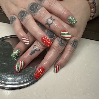 Pro Nails - Holiday Nails - Nail Salons Near Me - Bloomington, Indiana