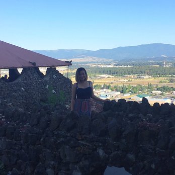 Arbor Crest Wine Cellars - Wineries Near Me - Spokane, Washington Arbor Crest Wine Cellars - Wineries Near Me - Spokane, Washington