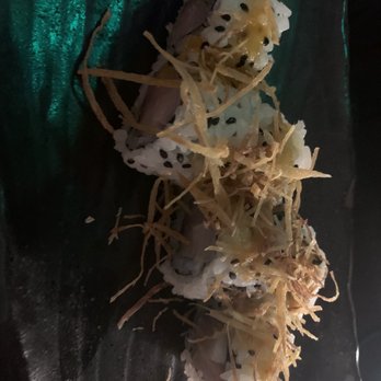 Kessaku - Hamachi Roll - Cocktail Bars Near Me - Dallas, Texas