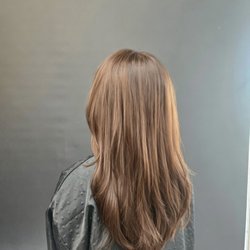 Hair Moment