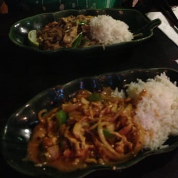Thai Tom - Pad thai & panang curry. - Thai Near Me - Seattle, Washington Thai Tom - Pad thai & panang curry. - Thai Near Me - Seattle, Washington