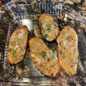 Pasta Primavera - Garlic bread as an appetizer. - Italian Near Me - Walnut Creek, California Pasta Primavera - Garlic bread as an appetizer. - Italian Near Me - Walnut Creek, California