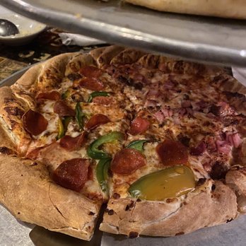 Hernando's Pizza Pub - Half supreme, half ham & sausage - Pizza Near Me - Winter Park, Colorado Hernando's Pizza Pub - Half supreme, half ham & sausage - Pizza Near Me - Winter Park, Colorado