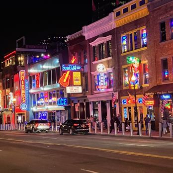 Broadway Historic District - Local Flavor Near Me - Nashville, Tennessee