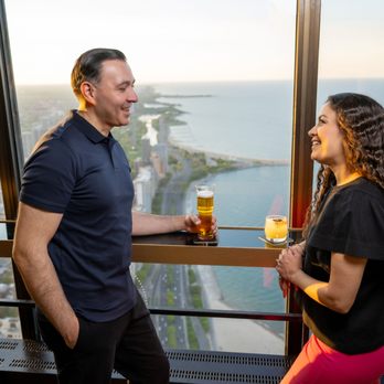 360 Chicago - CloudBar - Observatories Near Me - Chicago, Illinois
