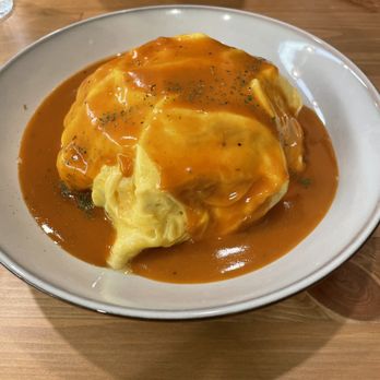 Lucky Pig - Omurice - Korean Near Me - Whittier, California Lucky Pig - Omurice - Korean Near Me - Whittier, California