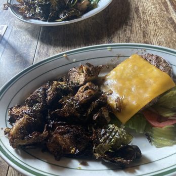 McNellie's - Burger night, Keto style! - Pubs Near Me - Tulsa, Oklahoma