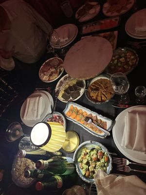 Romanov Restaurant and Lounge by null