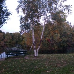 Hobart Pond