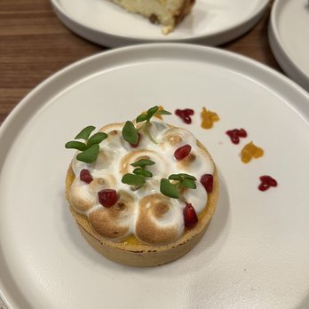 Saltbreaker - Lemon tart - Cocktail Bars Near Me - Alameda, California