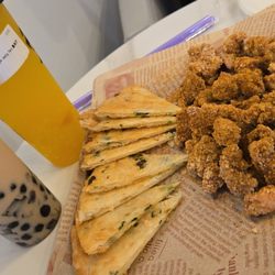 9 Bar Taiwan Cafe