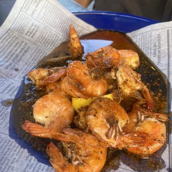 Bubba Gump Shrimp - 1/2 Cajun and 1/2 Garlic peel and eat shrimp - Seafood Near Me - Long Beach, California