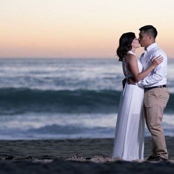 R&R Photography - Jairo and Andrea at sunset. info@rrphotography.us - Event Photography Near Me R&R Photography - Jairo and Andrea at sunset. info@rrphotography.us - Event Photography Near Me