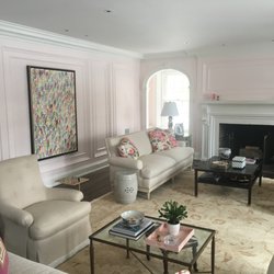 Mike Jasinski Painting - Living Room in Wayne