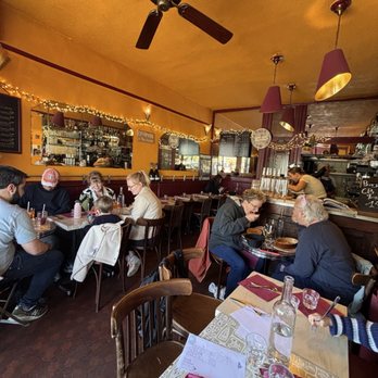 Bistro des Augustins - Inside - Bistros Near Me - Paris, 75