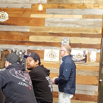 Belching Beaver Pub 980 - Order at the bar and enjoy flights and pints! - Brewpubs Near Me - Vista, California Belching Beaver Pub 980 - Order at the bar and enjoy flights and pints! - Brewpubs Near Me - Vista, California