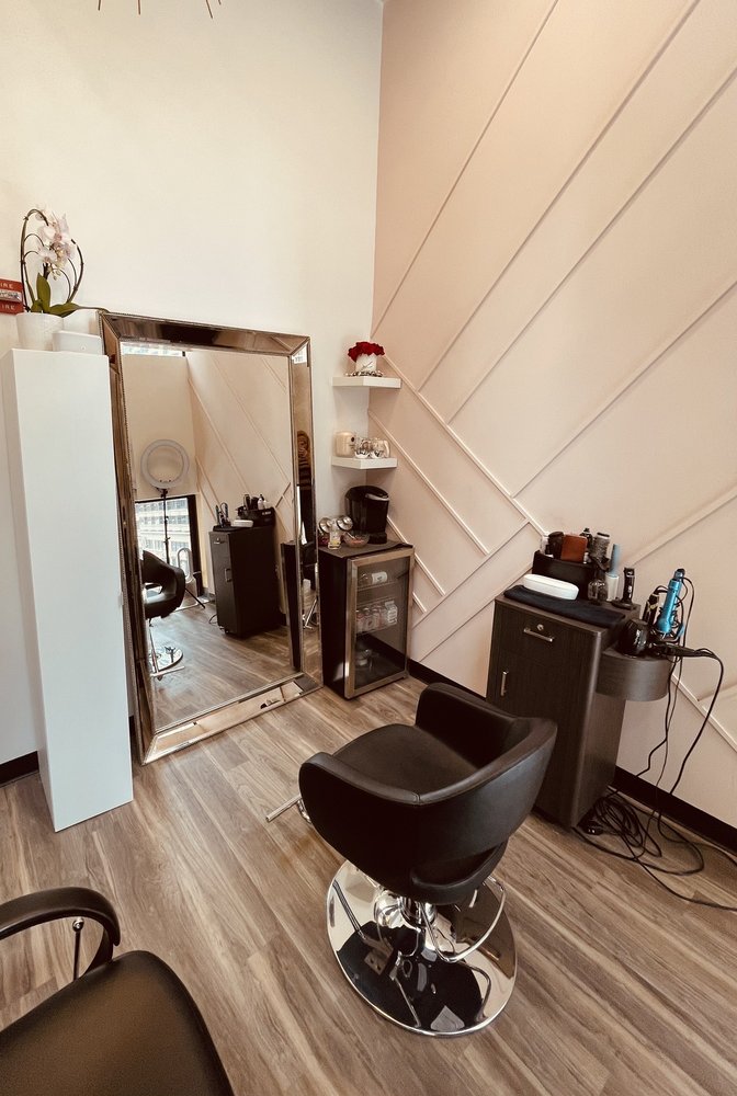 DF Hair Salon Logo