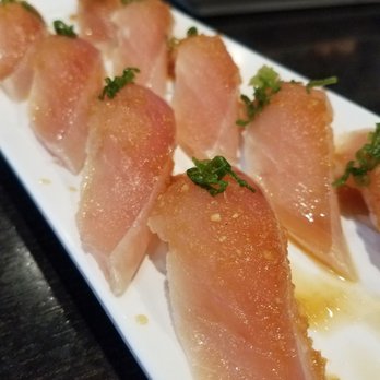 Show Sushi - Albacore - Sushi Bars Near Me - San Dimas, California