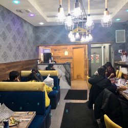 Nawab's Indian Cuisine - A small eatery with a few tables